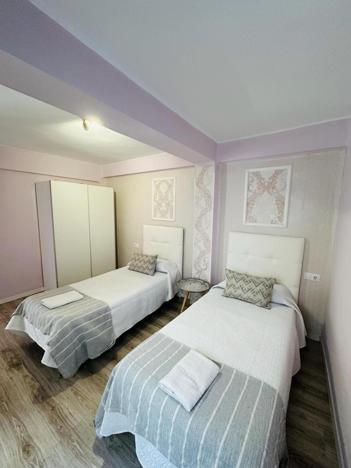 Imperium Apartamentos Centro Parking Gratis Mérida Kültér fotó